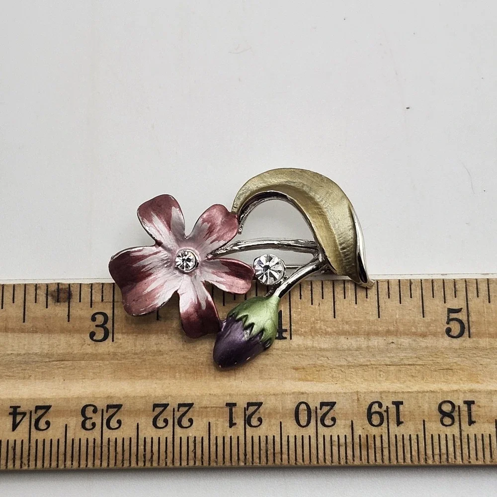 Silver Tone Pink Snd Purple‎ Flower Brooch